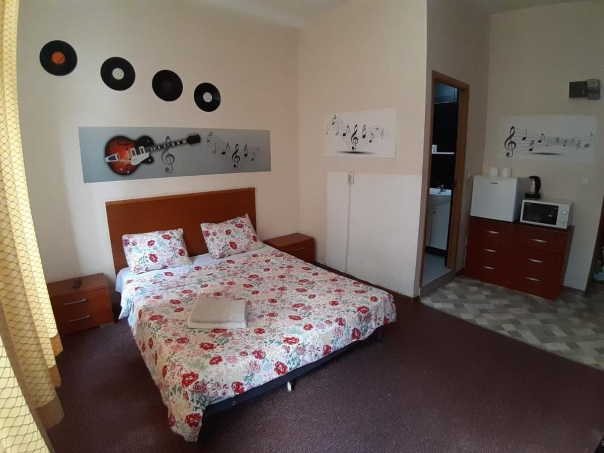 Old Town Friendly And Lovely Apartment 布加勒斯特 外观 照片